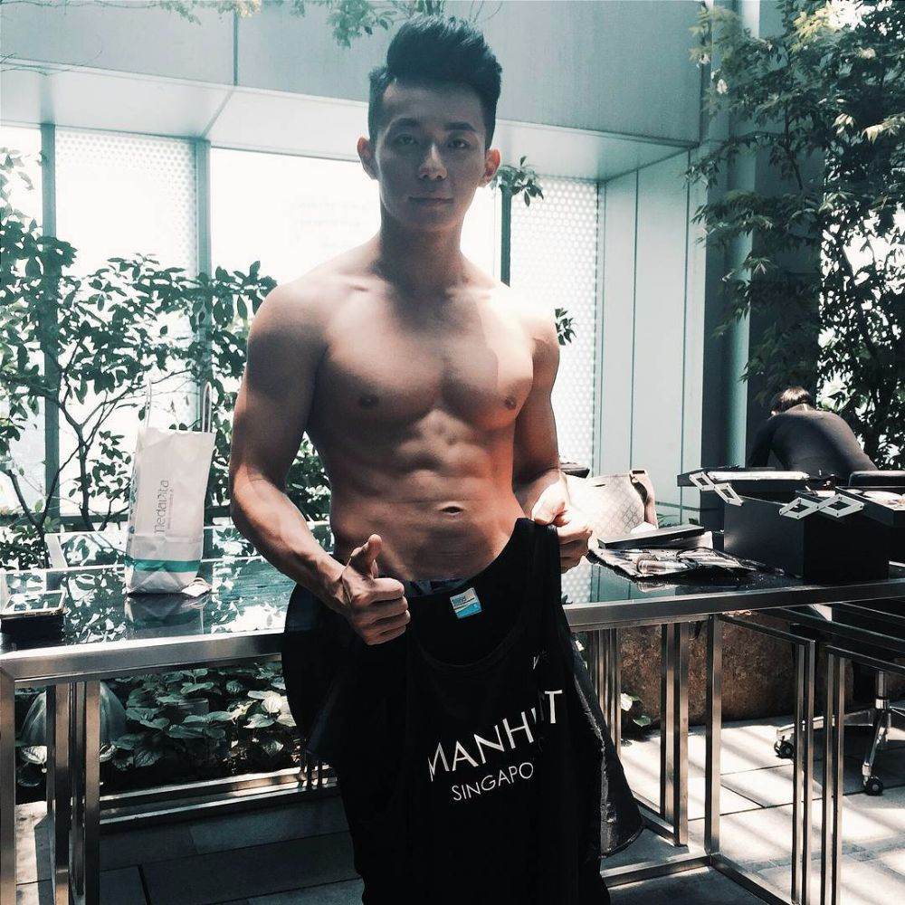 ถอดโชว์เรือนร่าง 1039