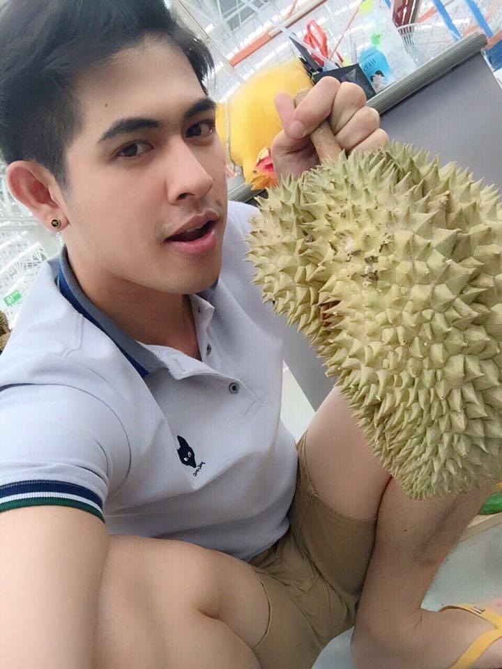 ไปไหนมาไหนพกห่อหมกไปด้วยตลอดเลยนะ อยากกินห่อหมกค่ะ