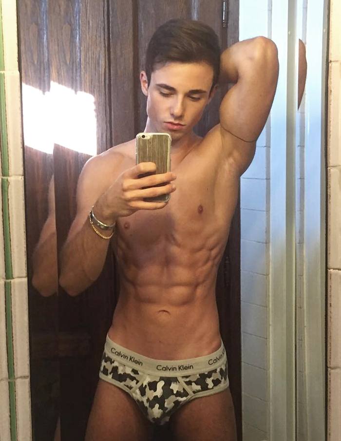 Hot guy in underwear 100