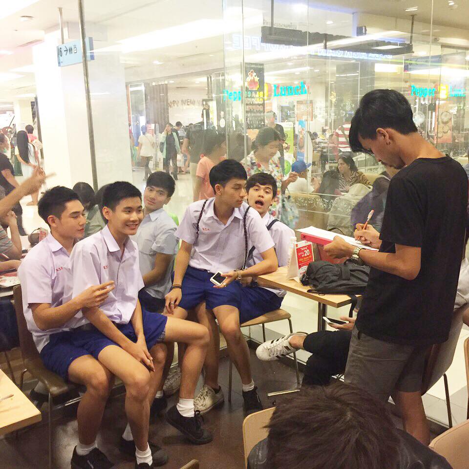 ปาล์ม & ชิม่อน ยกทีมแซ่บถอดโชว์ ใน "Sweet boy เรารักนาย" เร็วๆ นี้ ในโรงภาพยนตร์