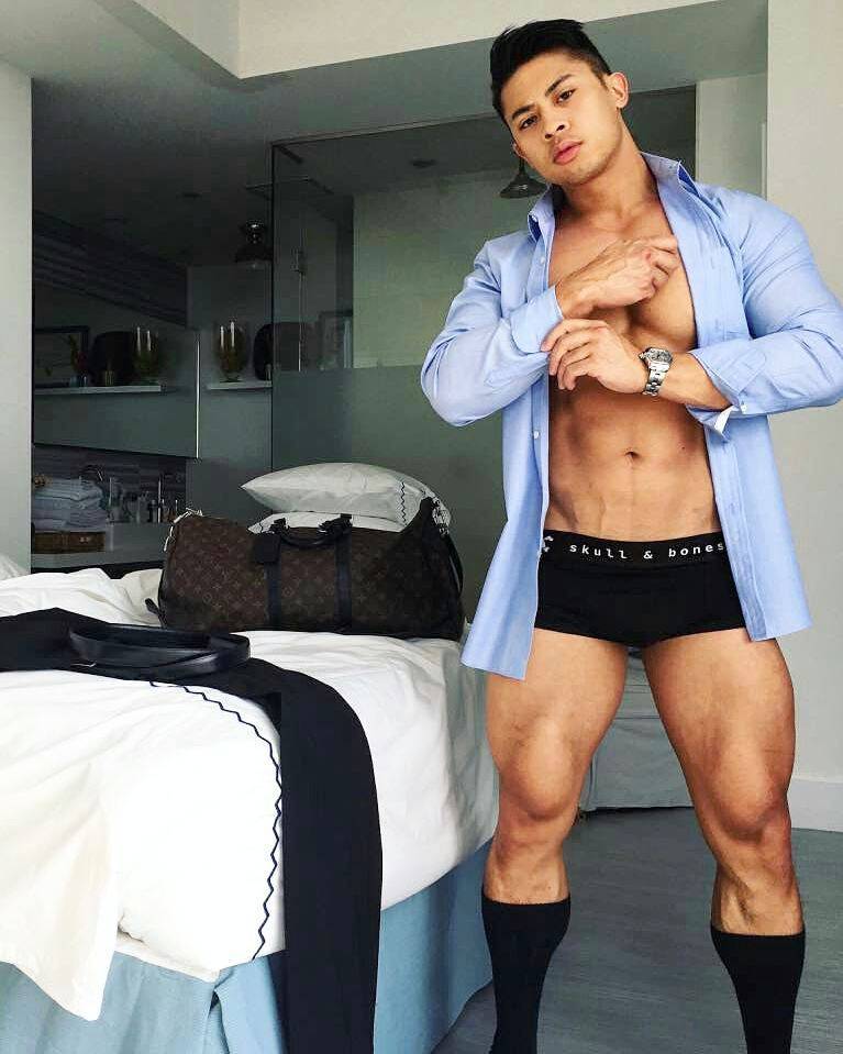 Hot guy in underwear 106