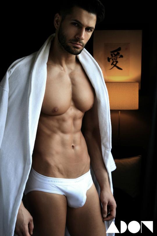 Hot guy in underwear 112.