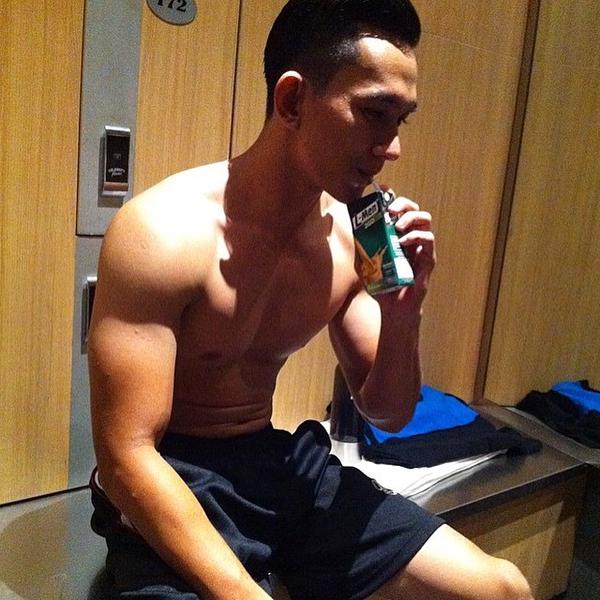 ฝันดีกับหนุ่มๆ