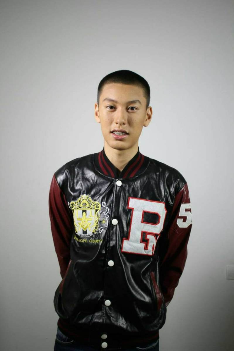 ตี๋ตี๋ขาวขาวหน้าคล้ายใครหว่า ....ลูกเทพก็มา