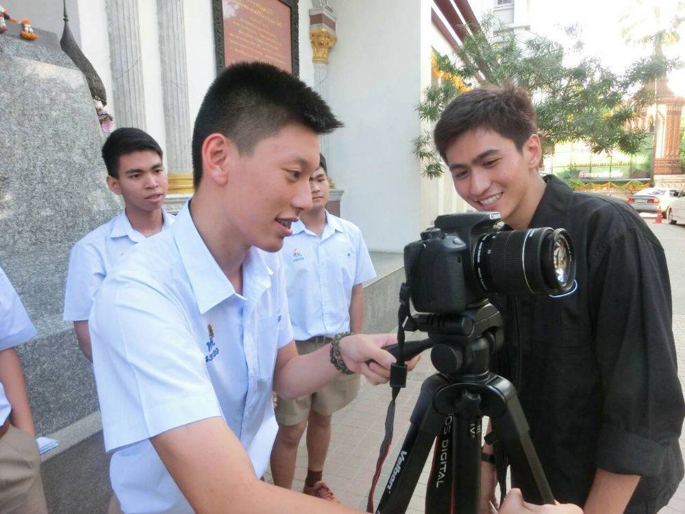 ตี๋ตี๋ขาวขาวหน้าคล้ายใครหว่า ....ลูกเทพก็มา