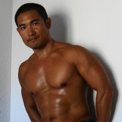 ถอดโชว์เรือนร่าง 1050