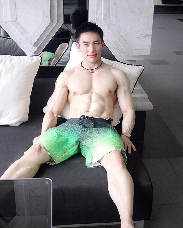 รู่สึกป่วยเลย คุณหมอแซ่บ IG: dryutthana FB: Yutthana Tomorn