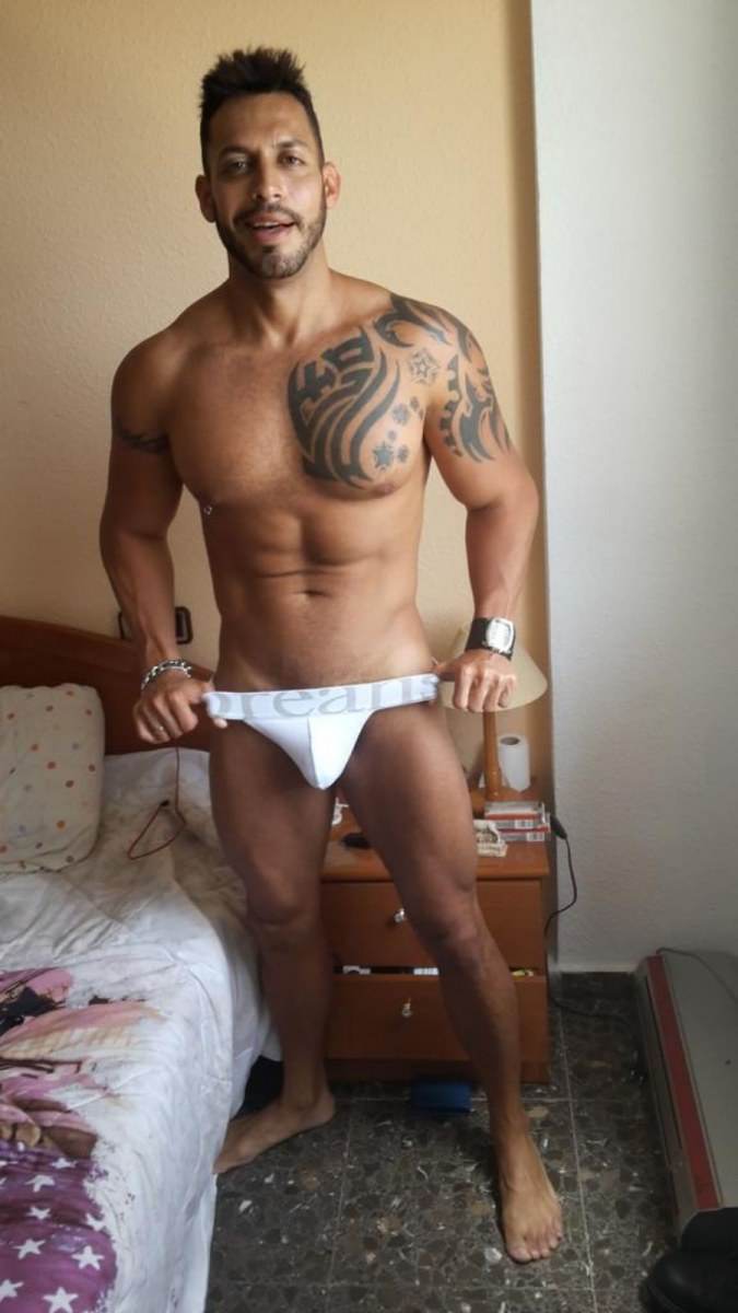 Hot guy in underwear 116