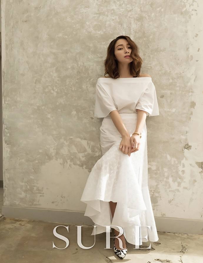 Lee Min Jung @ Sure Korea March 2016