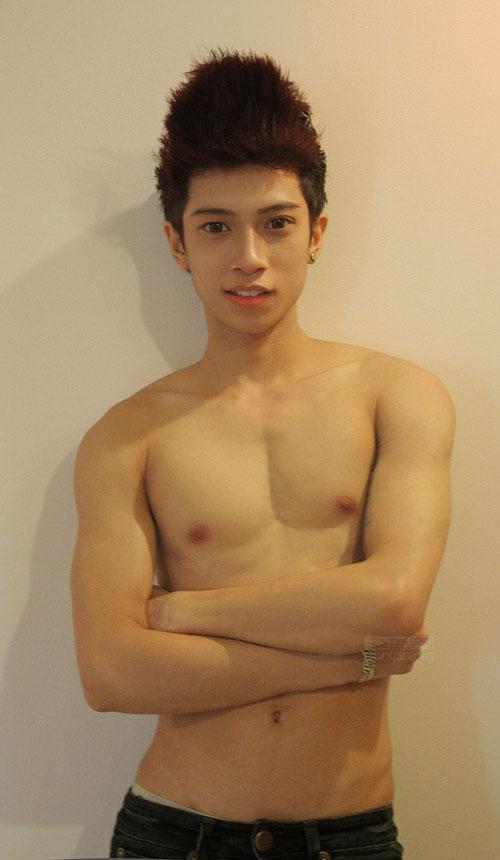 หล่อน่ารักใสใสกับซุปเปอร์สตาร์น่าเลิฟ