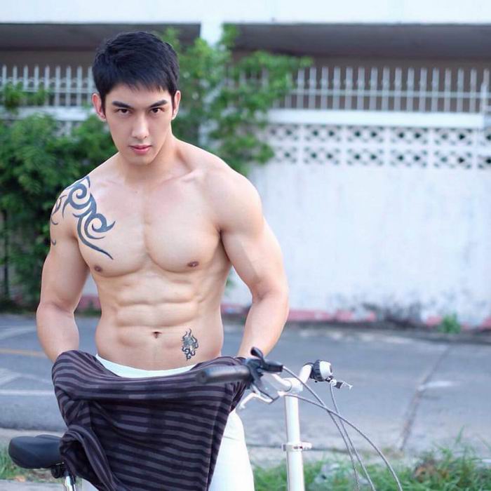 ล่ำเลียเลย