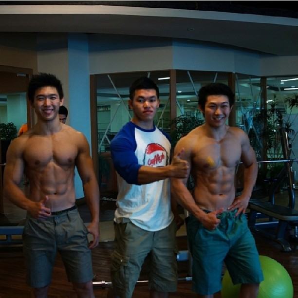 ผมไปทำรายงานบ้านเพื่อนนะครับแม่  @บารวี 469