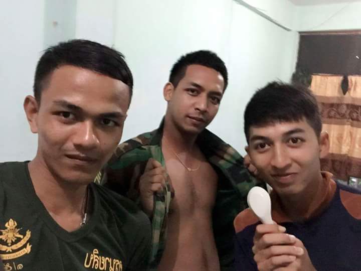 ธีมลายพราง +บารวี ๔๗๗