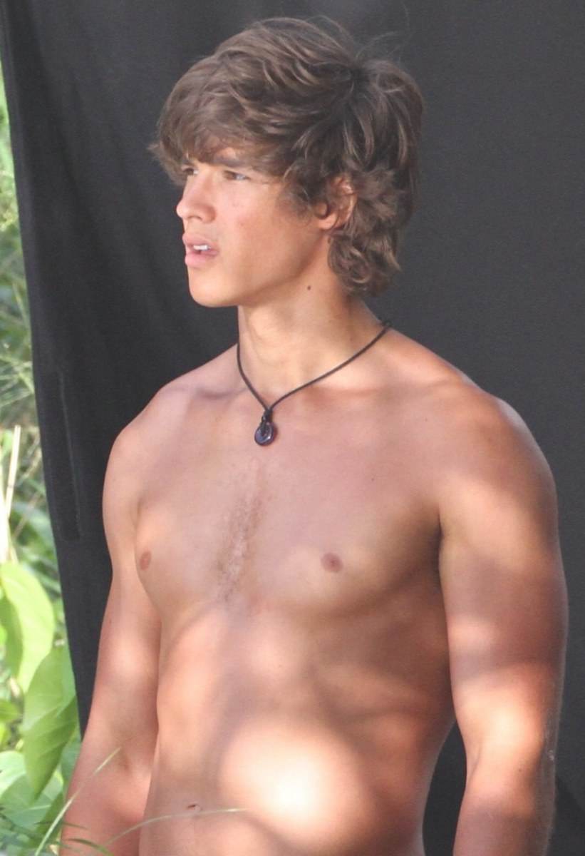 Brenton Thwaites