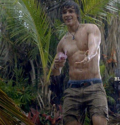 Brenton Thwaites