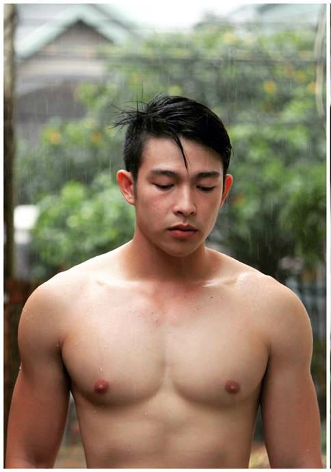 ขบที่นมเขาเบา ๆ 557