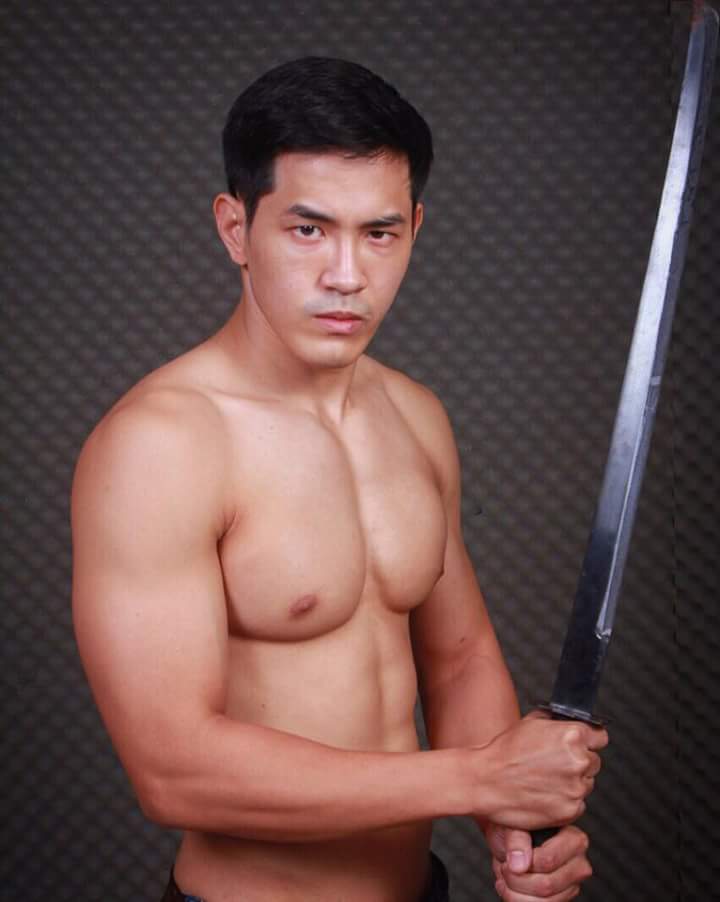 แจกหลัวกันหน่อยครับ  พี่อั๋น  ผัวอุ้ยหลัวเบอร์หนึ่งของหลายๆคน  ฉันเชื่อ 574