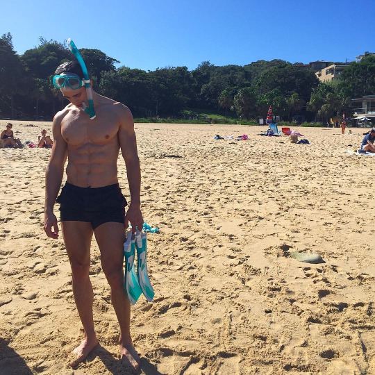 ผู้ชายพาเพลิน 4