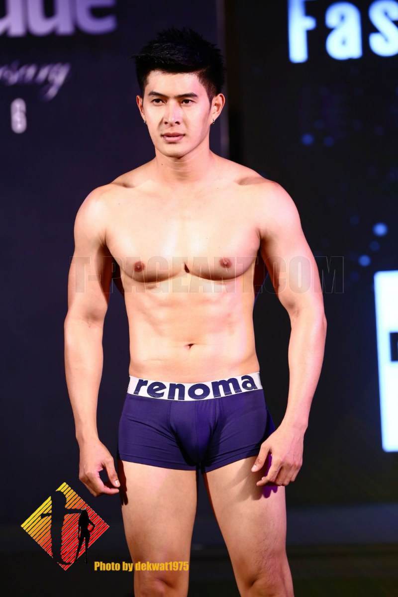 แฟชั่นโชว์ชุดชั้นใน renoma งาน5th Attitude Anniversary 2016 - Victory Night