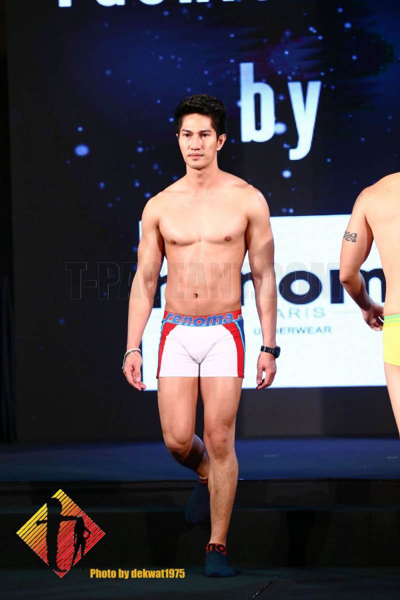 แฟชั่นโชว์ชุดชั้นใน renoma งาน5th Attitude Anniversary 2016 - Victory Night