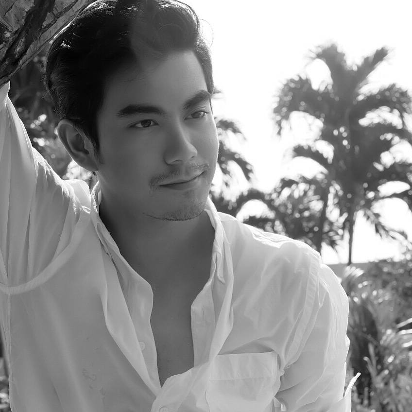 ฌอห์ณ...อยากเลีย