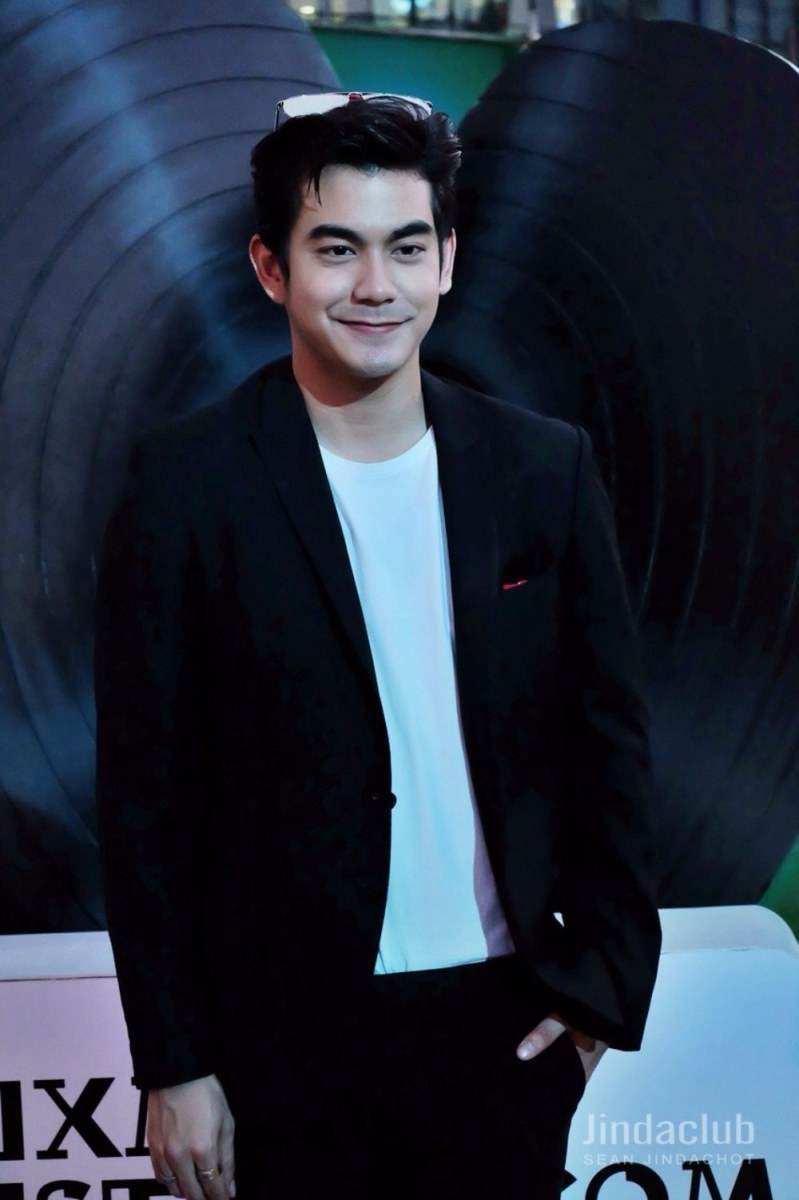 ฌอห์ณ...อยากเลีย