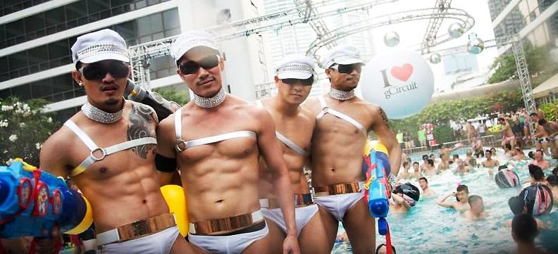 สงกรานต์นี้เจอกัน ฟิตหุ่นให้พร้อม เต้น เล่น น้ำกัน ....