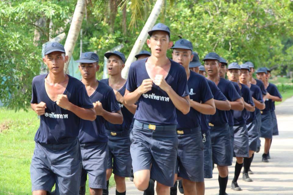 ผู้ชายผลัดกันชม 97 อยากไปช่วยผ่อนคลายหลังฝึก (ตามคำขอ)