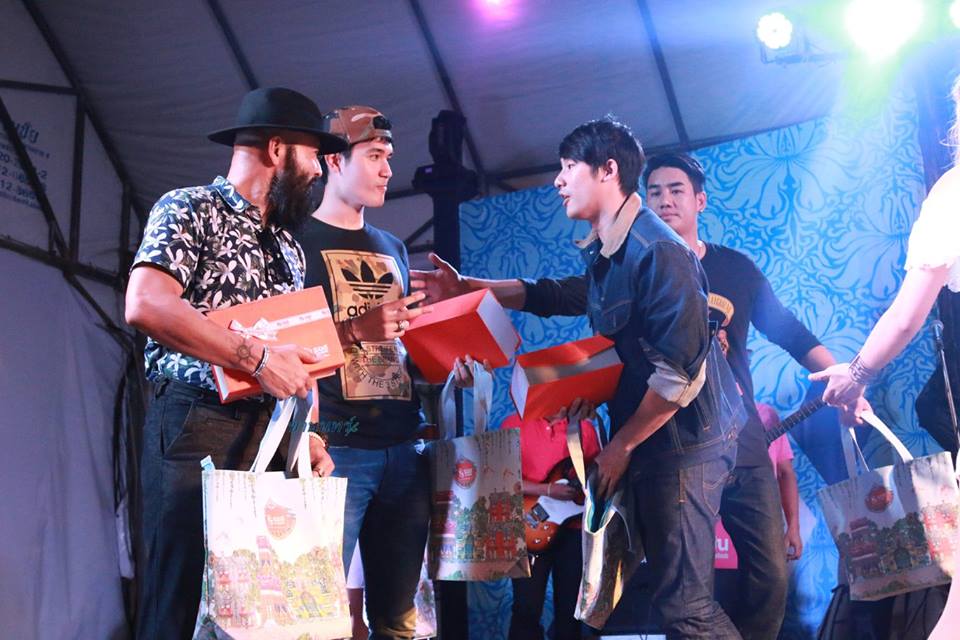 ชานนท์ ไอเลิฟยูวว06