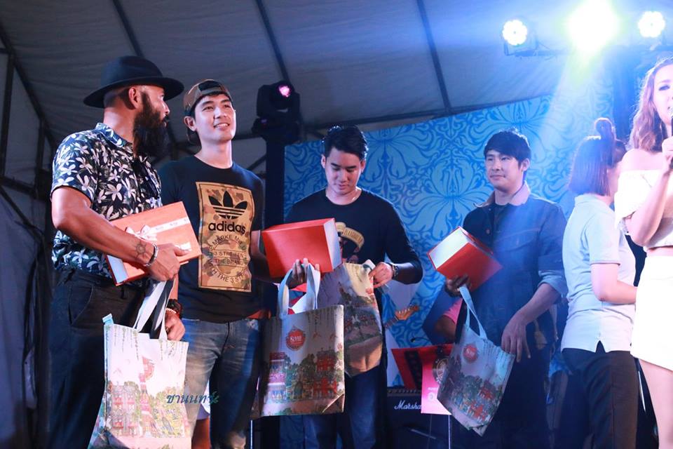 ชานนท์ ไอเลิฟยูวว06