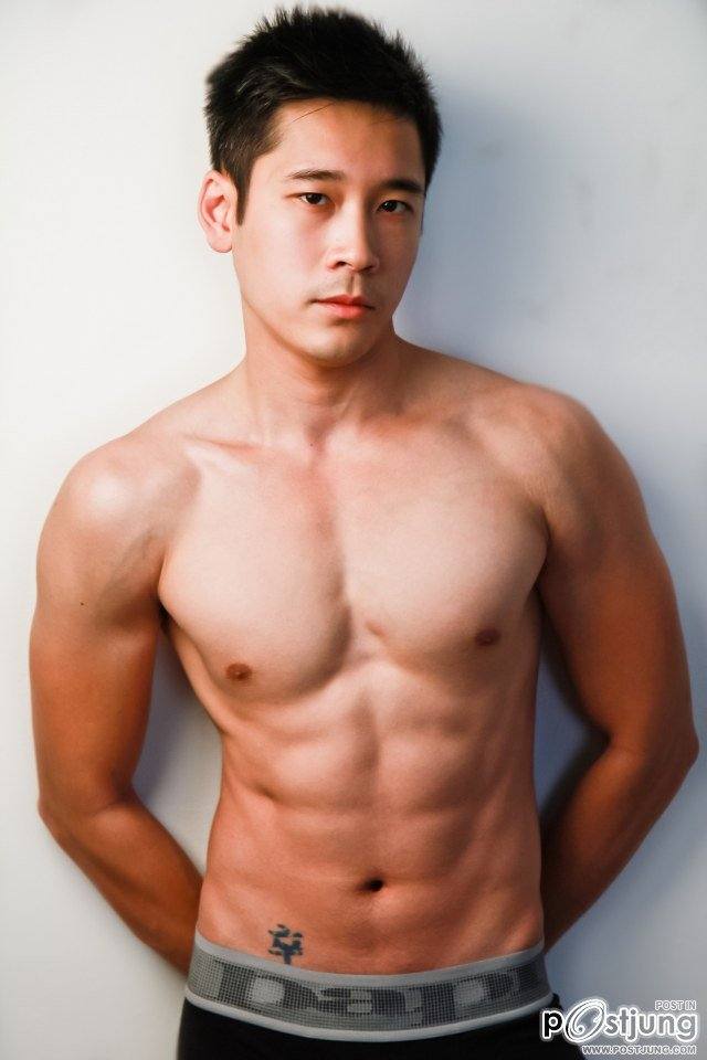 ต้องหลายรูปแล้วคัดเน้นๆ ใช่ไหมถึงจะยอมดู 744