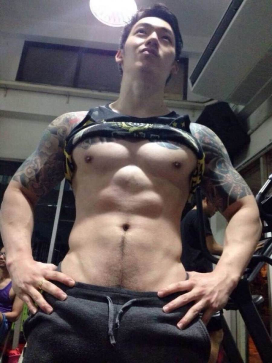 อย่าทำอะไรอิฉันเลยค่ะ  ได้โปรด  อิฉันยอมแล้ว 756