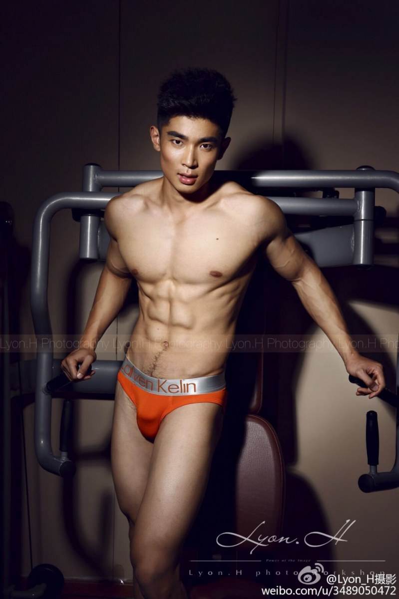 พุธสดใส