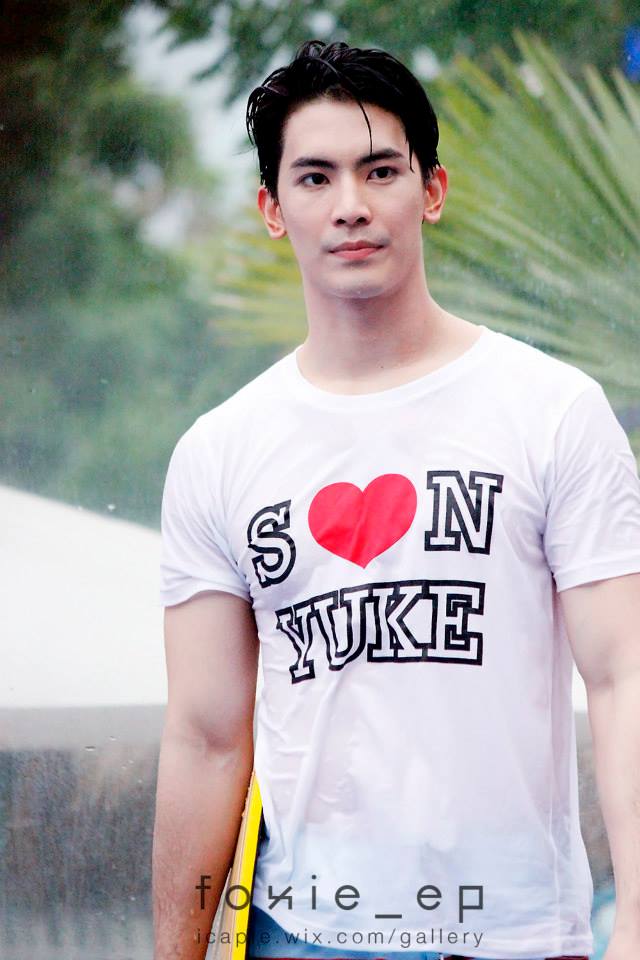 ดาราต่อ 812 สนหมดเลย