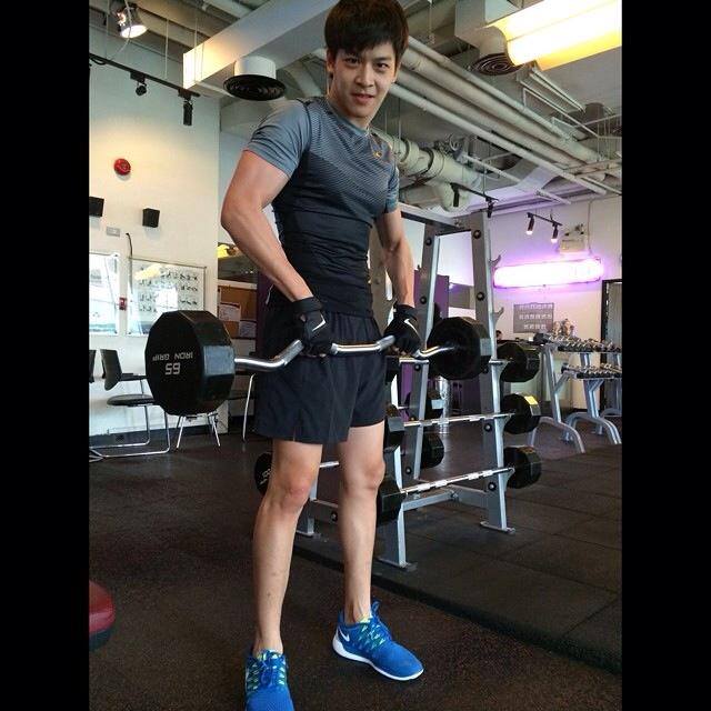 นักแสดงชายรูปหล่อเซ็กซี่น่าหมายปอง 824  มาร์ชอย่างเดียว