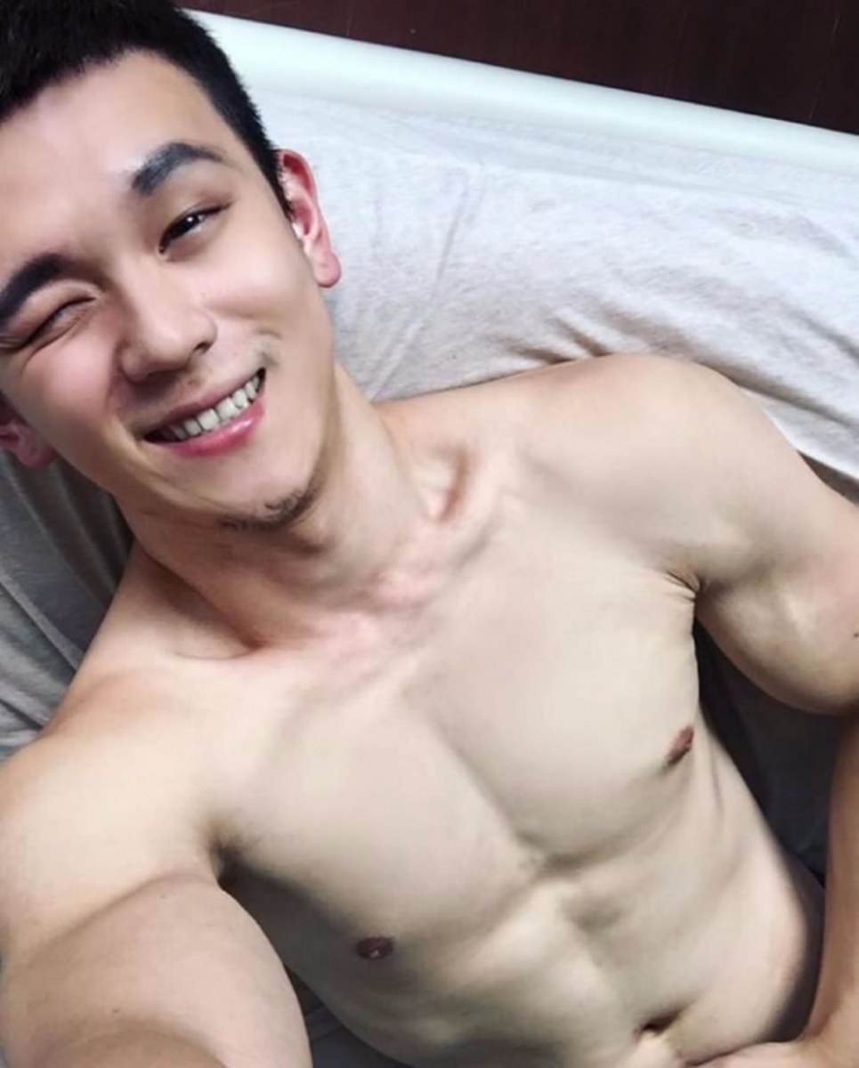 เลียเพลินเลย