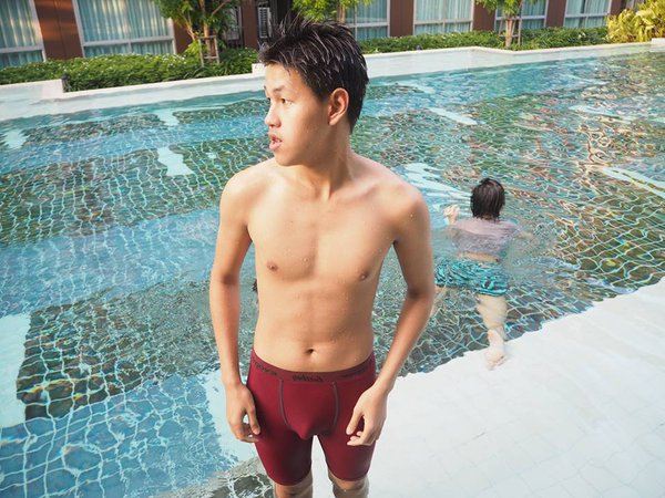 ผู้ชายพาเพลิน