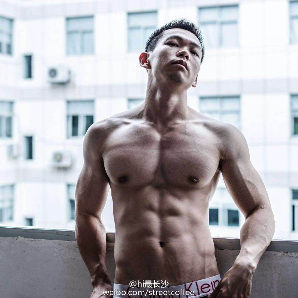 ล่ำๆขย้ำที