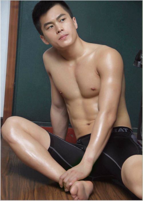 ถอดโชว์เรือนร่าง 1150