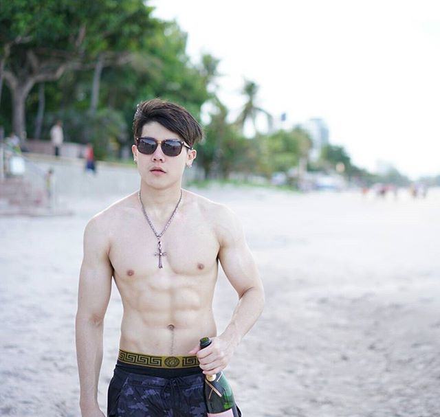 ของดีจากจุฬา! &ldquo;นีโน่&rdquo; คณะแพทยศาสตร์ ว่าที่คุณหมอที่หล่อแซ่บ มีดีกรีเป็นนายแบบ!!