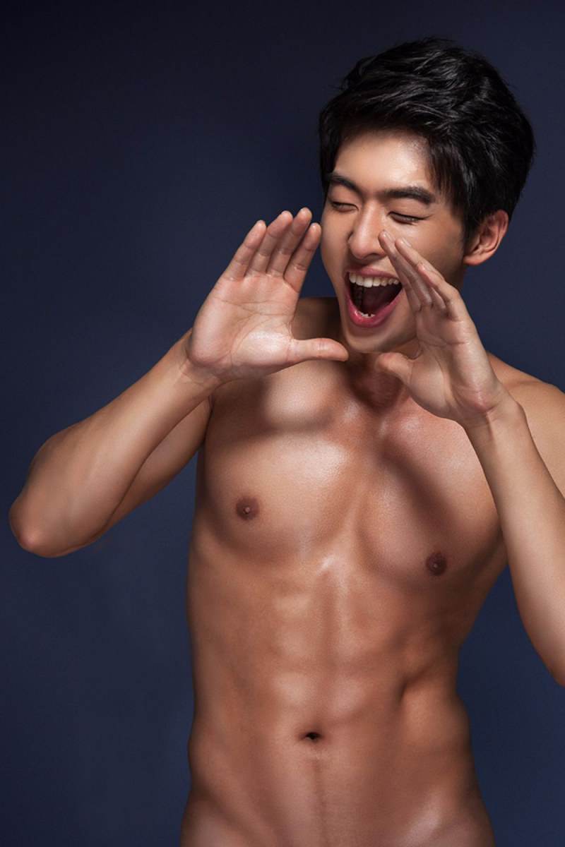 ถอดโชว์เรือนร่าง 1213