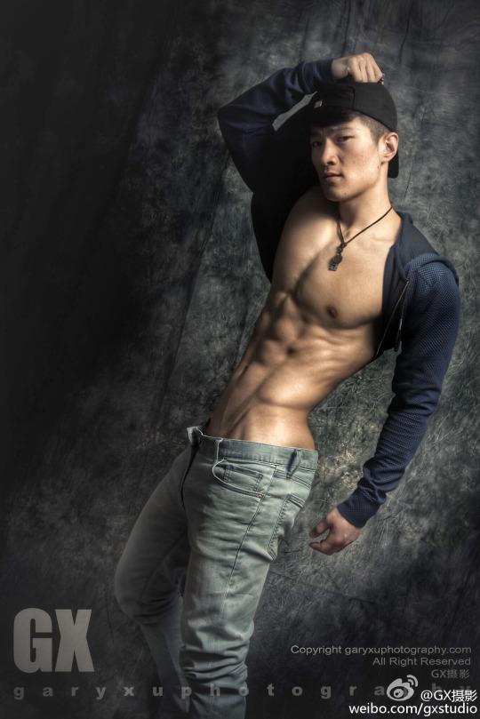 ถอดโชว์เรือนร่าง 1232