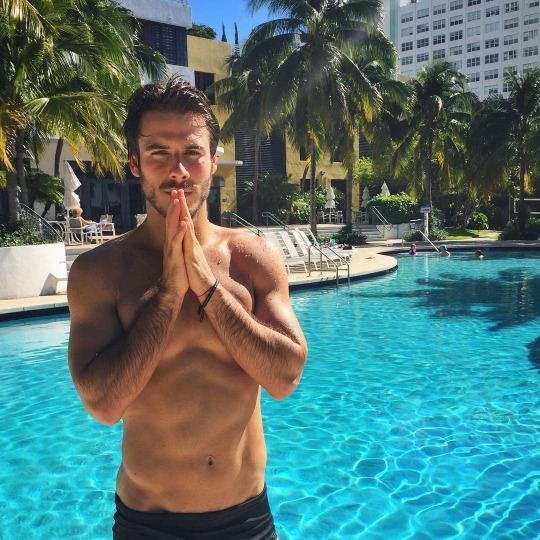 ฟินกับหนุ่มล่ำ