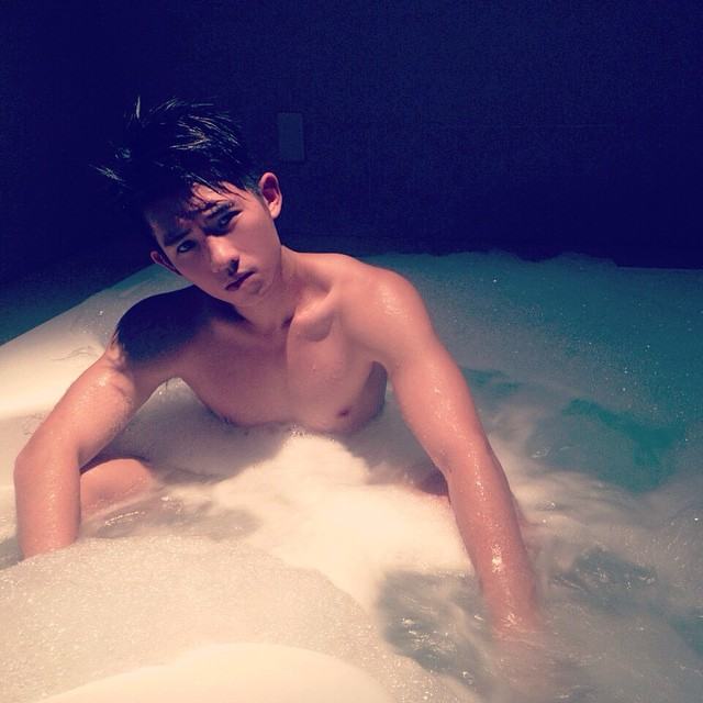 ฟินกับหนุ่มล่ำ