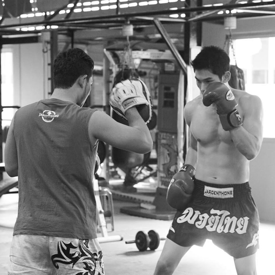 หนุ่มๆกระชุ่มกระชวย08