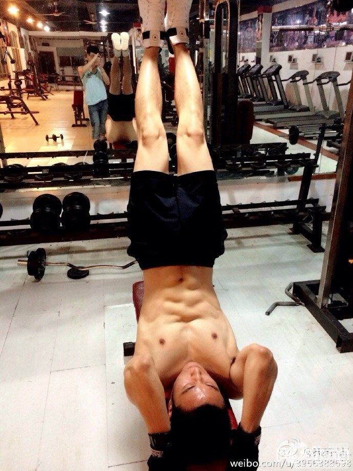 อยากให้โฟกัสที่รูปที่ชอบ 954