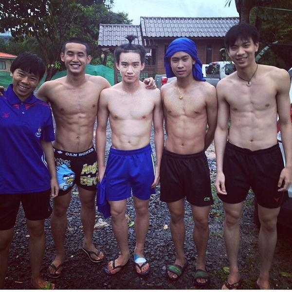 อยากให้โฟกัสที่รูปที่ชอบ 956