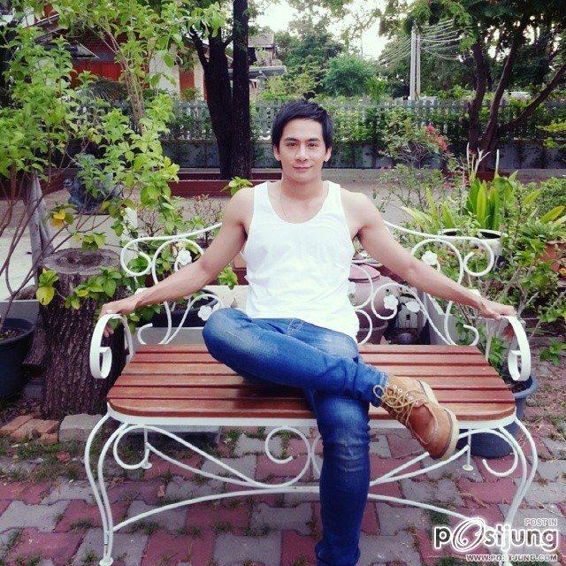 อยากให้โฟกัสที่รูปที่ชอบ 956