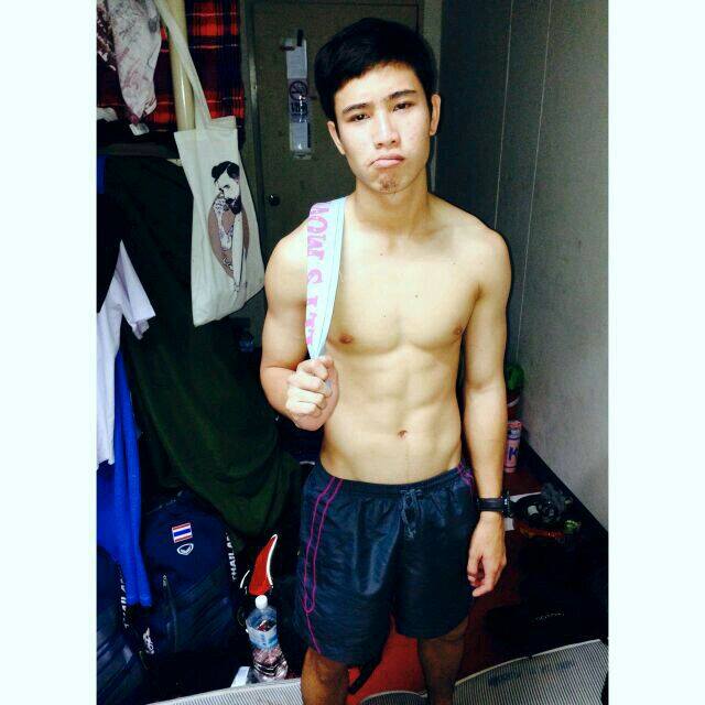 อยากให้โฟกัสที่รูปที่ชอบ 958