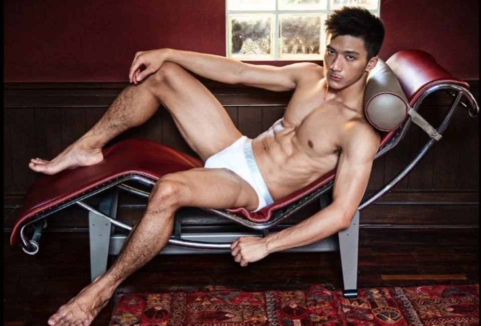 Hot guy in underwear 152